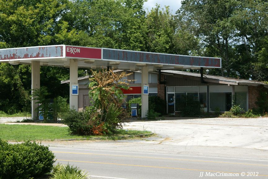 Abandoned Places Central Kentucky Gas Station (2010) rural_ruin